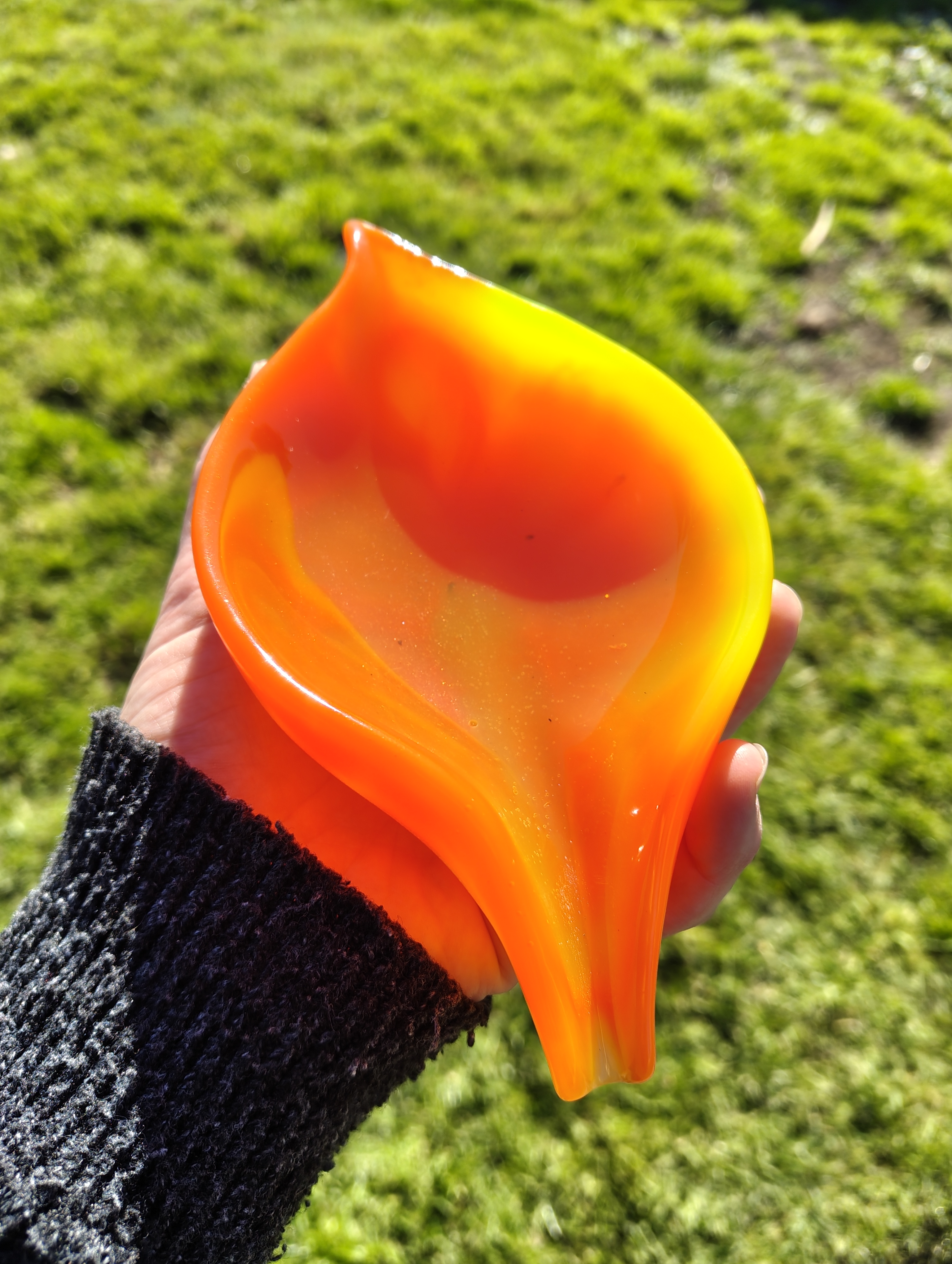 "Tango & Drain" Citrus Resin Soap Throne