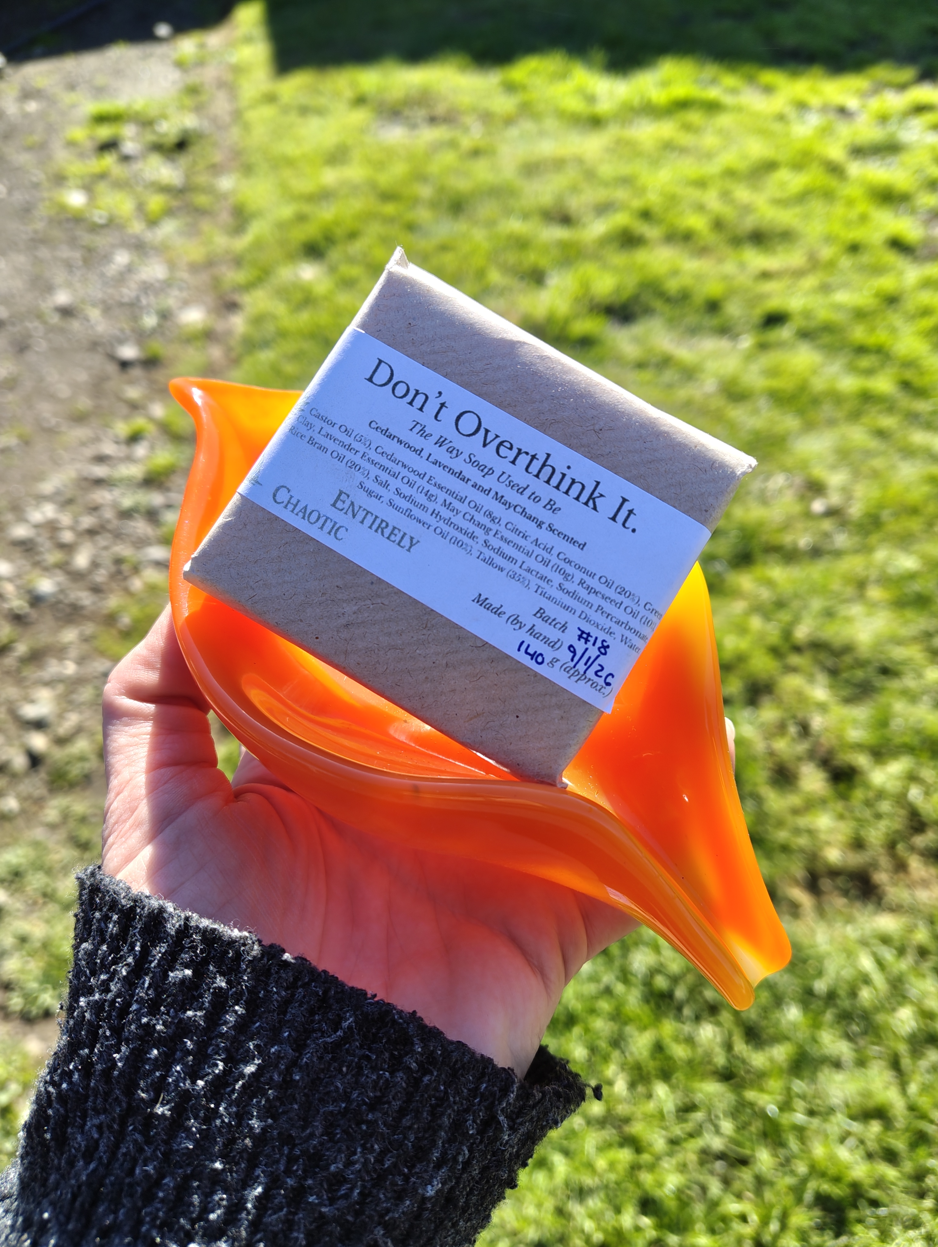 "Tango & Drain" Citrus Resin Soap Throne