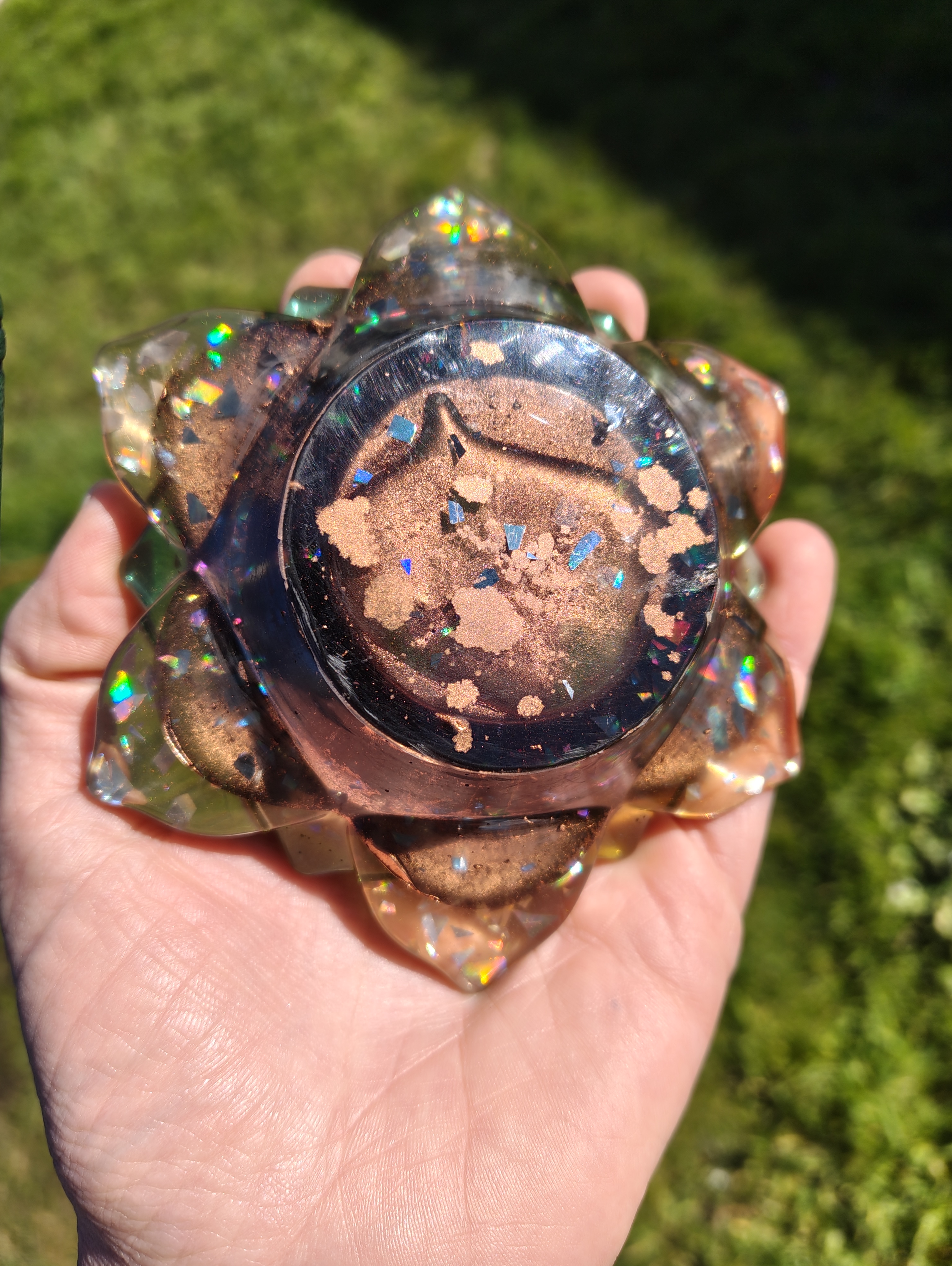 "Mystic Lotus" Shimmering Emerald & Amber Resin Lotus Candle Holder