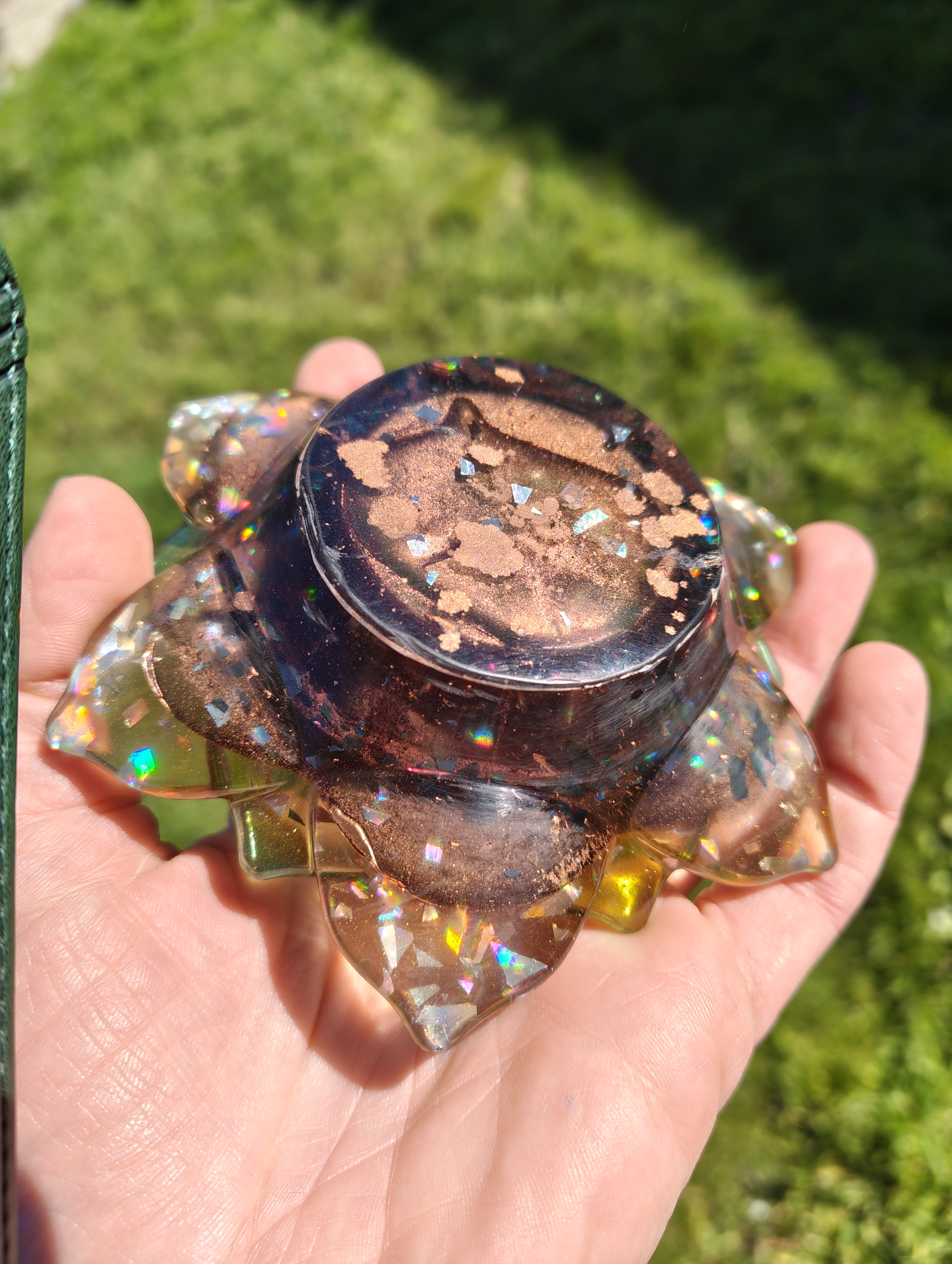 "Mystic Lotus" Shimmering Emerald & Amber Resin Lotus Candle Holder