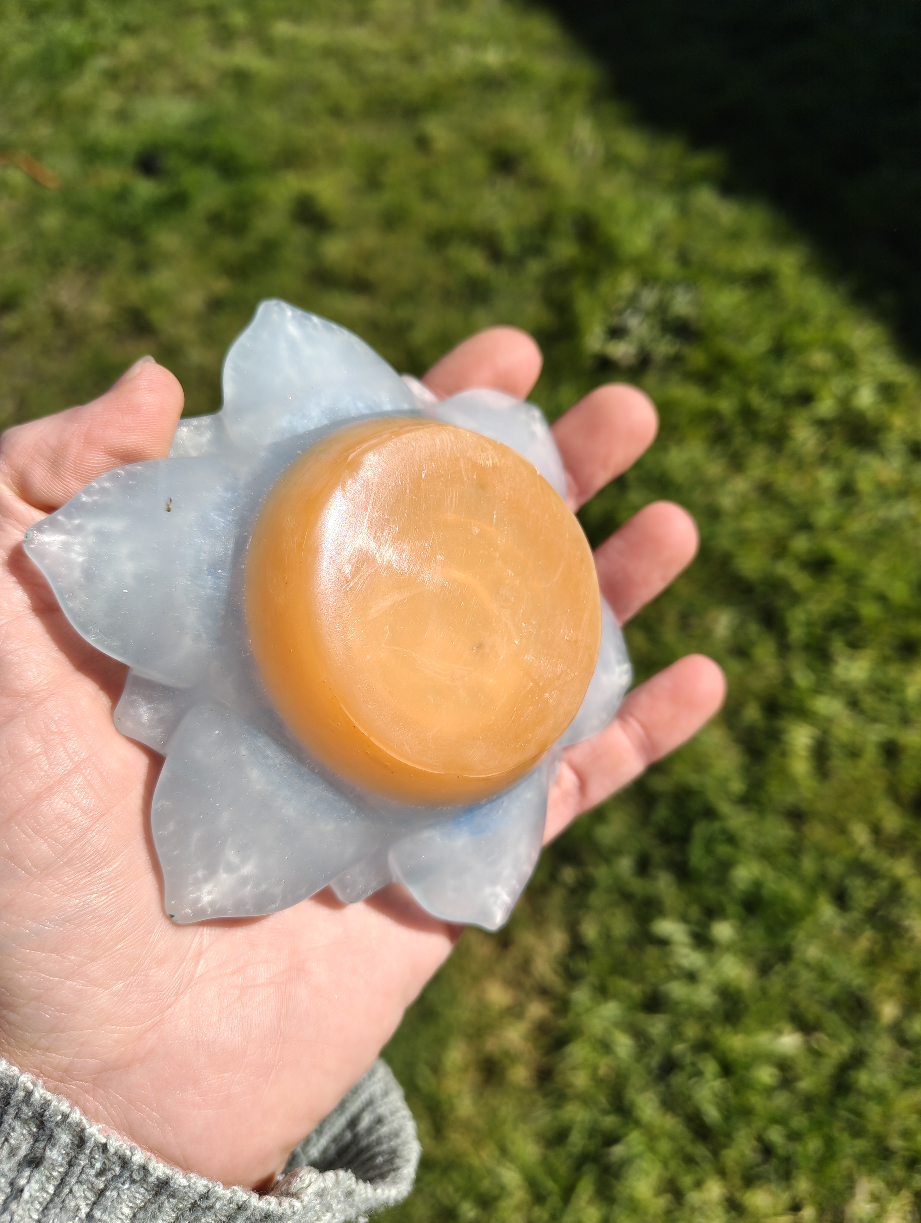 "Icy Pearl" Shimmering Light Blue Resin Lotus Candle Holder