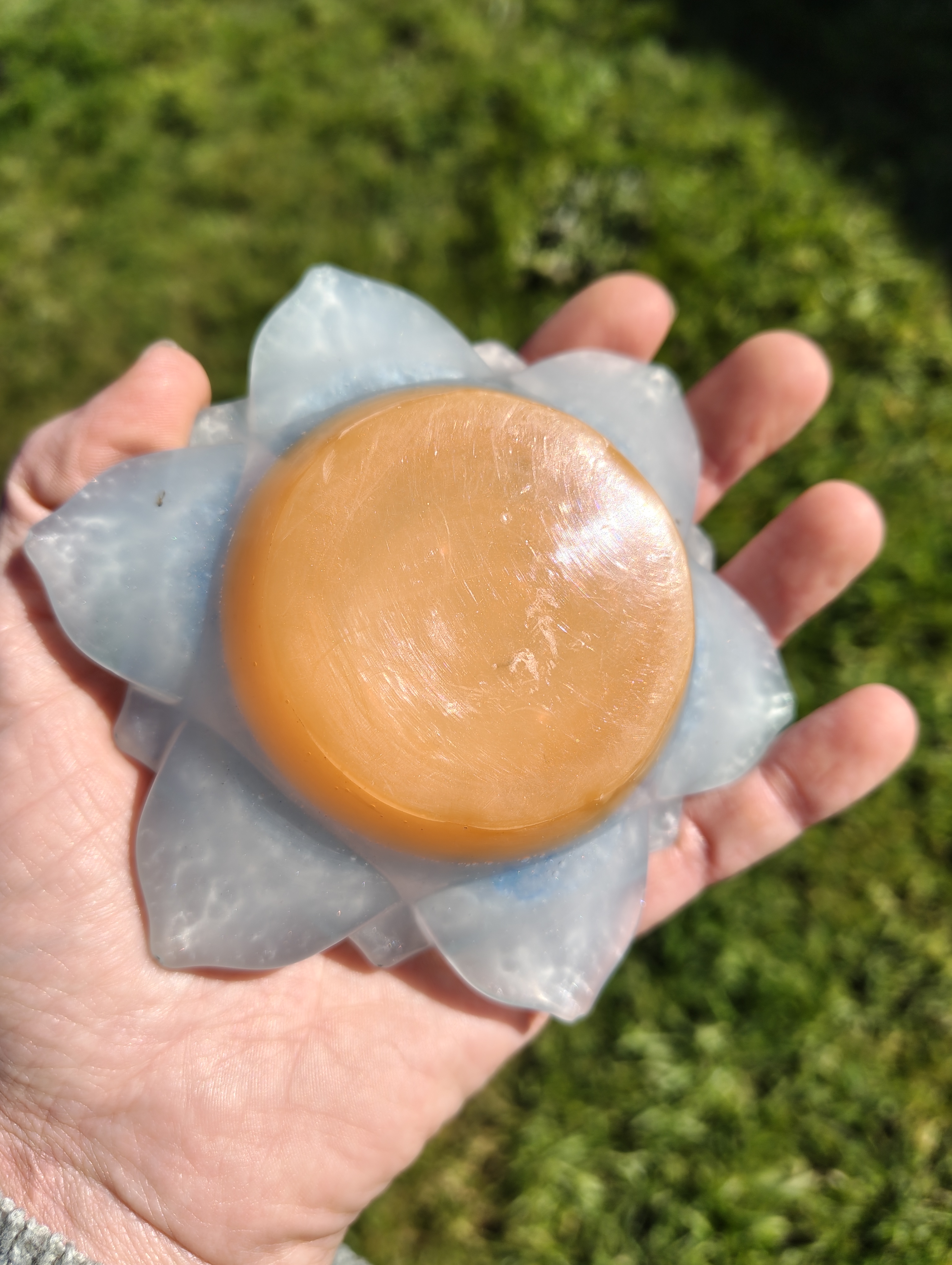 "Icy Pearl" Shimmering Light Blue Resin Lotus Candle Holder
