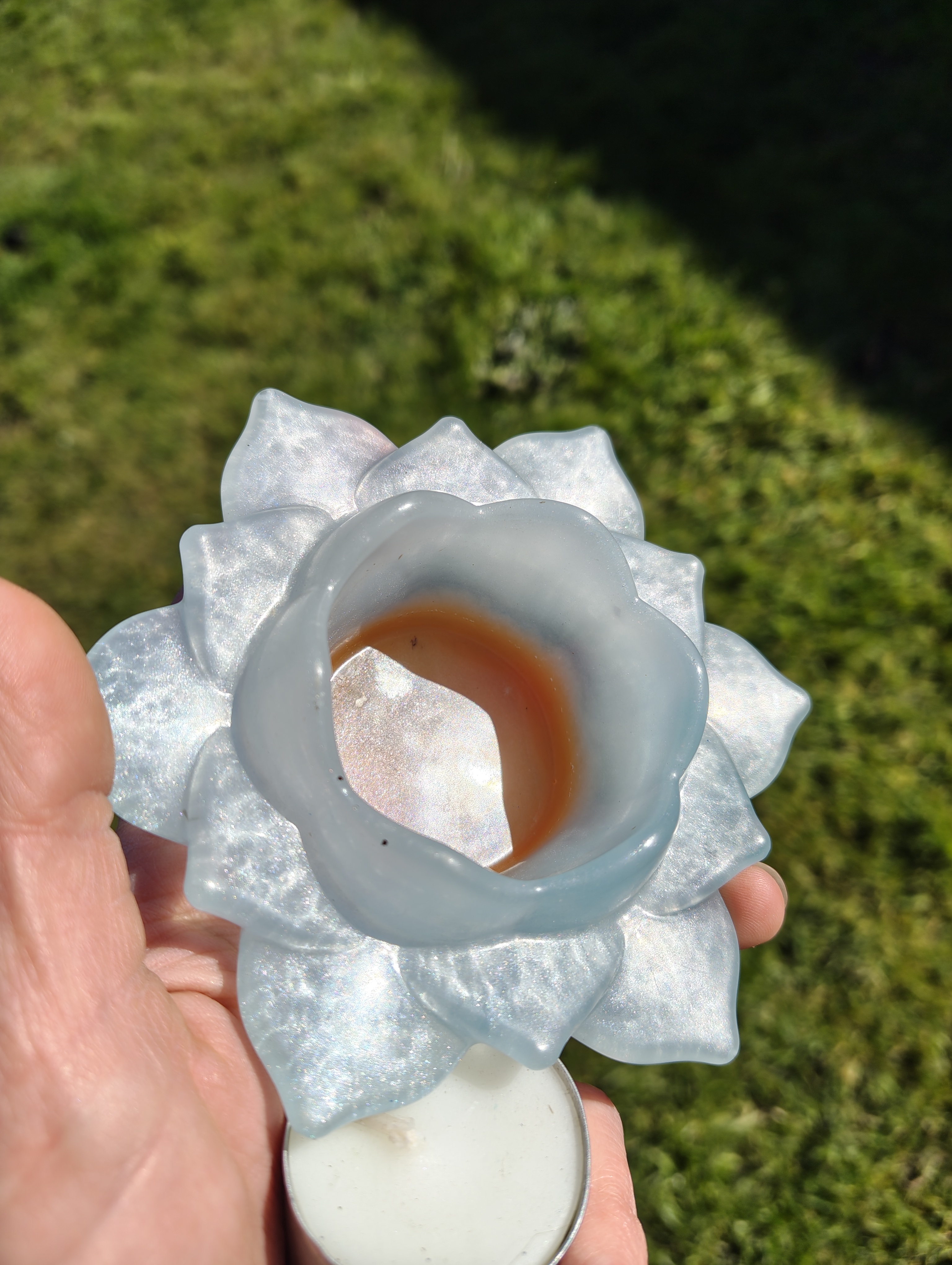 "Icy Pearl" Shimmering Light Blue Resin Lotus Candle Holder