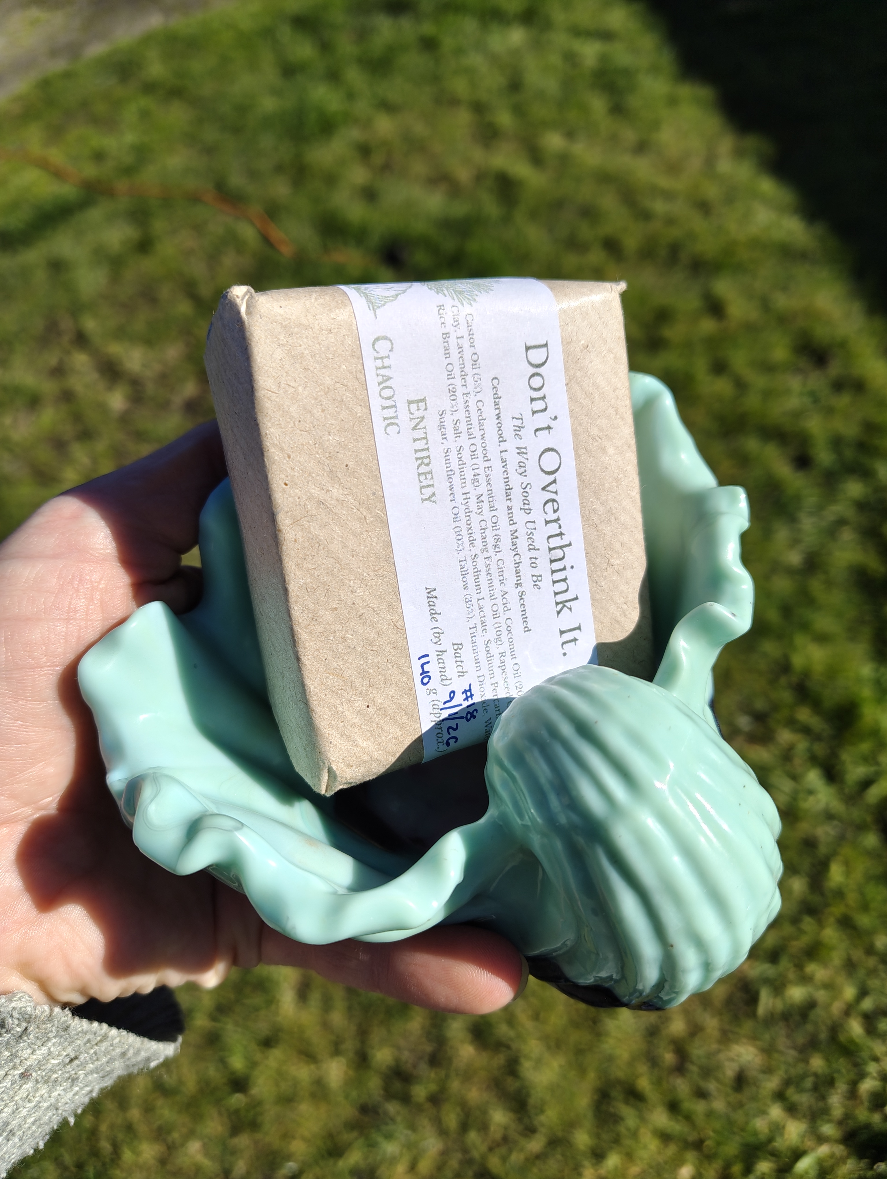 "Mermaid Grotto" Mint & Galaxy Purple Resin Wave Soap Throne