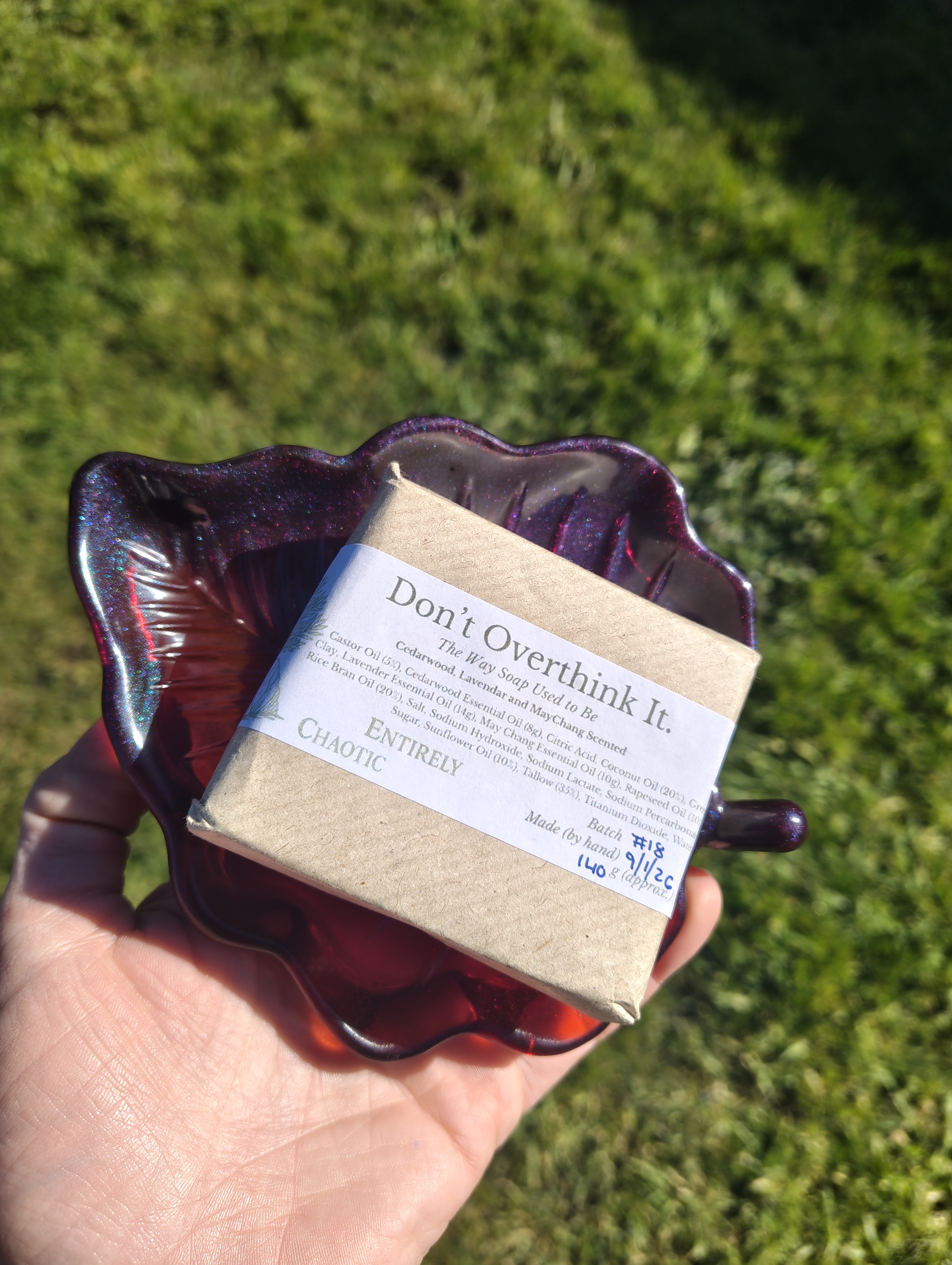 Crimson Twilight" Ruby Red & Shimmering Purple Resin Wide-Leaf Soap Throne