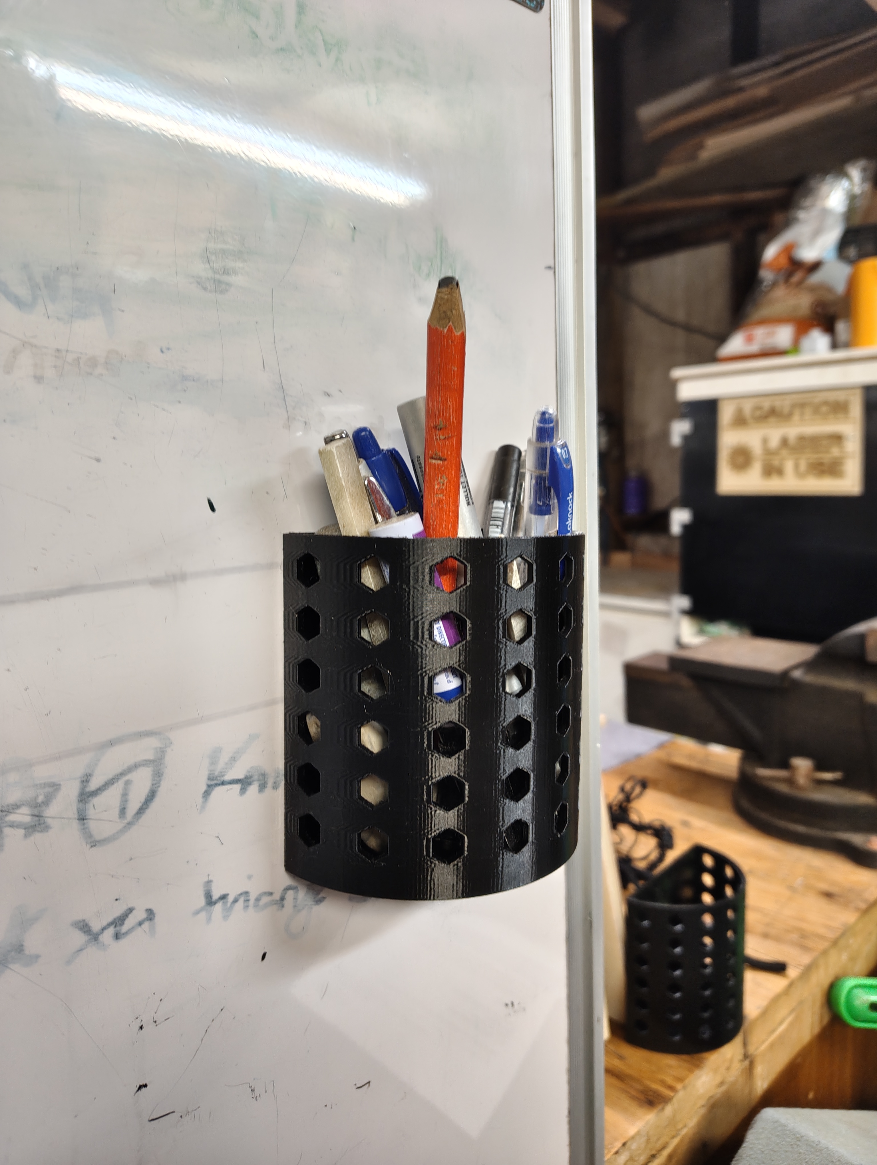 Magnetic 3D Printed Pen & Marker Caddy